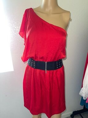 Vintage City Triangles One-Shoulder Red Dress with Studded Waist Belt